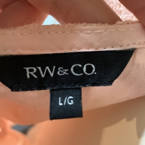 Lace cap sleeve top in blush sz L - Picture 3 of 3